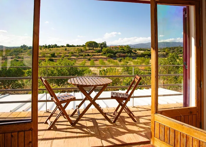Quinta Dos Malhadais, Figueira - Farm House