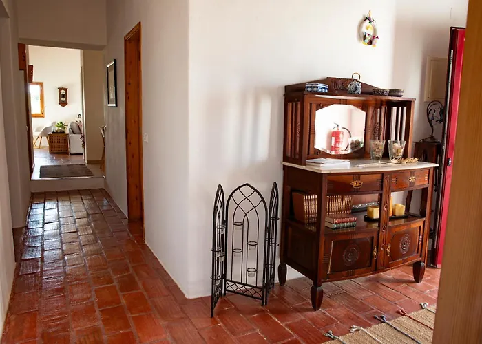 Quinta Dos Malhadais, Figueira - Farm House