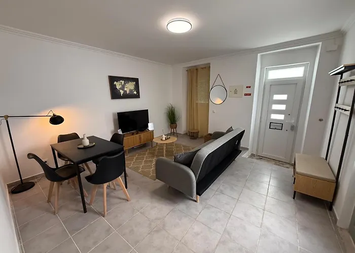 Vila Nova De Portimao